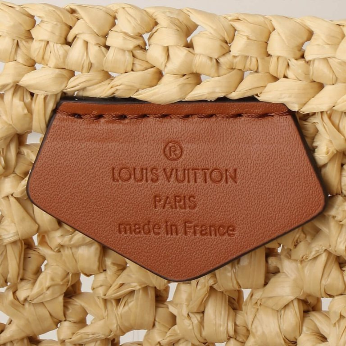 Louis Vuitton – Bolso OnTheGo MM «By The Pool» de rafia