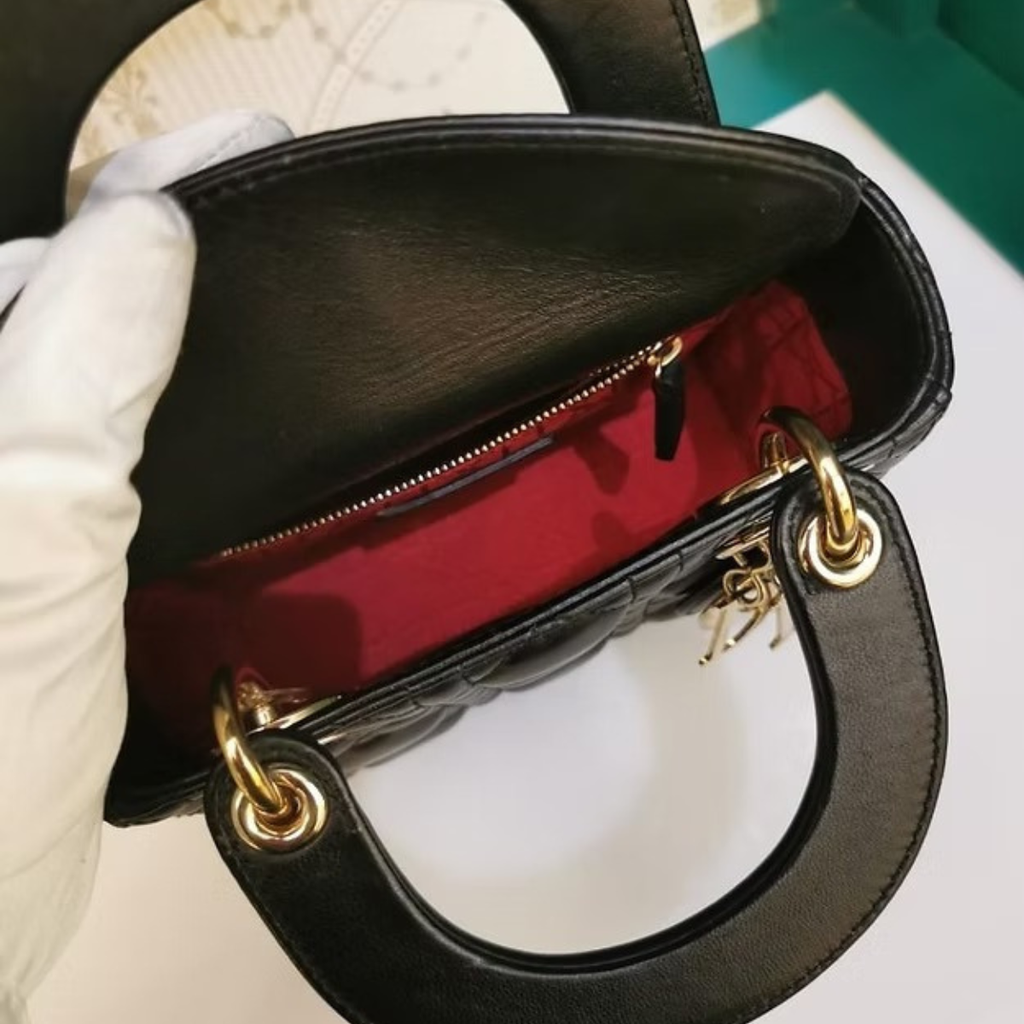 Dior – Bolso Mini Lady Dior