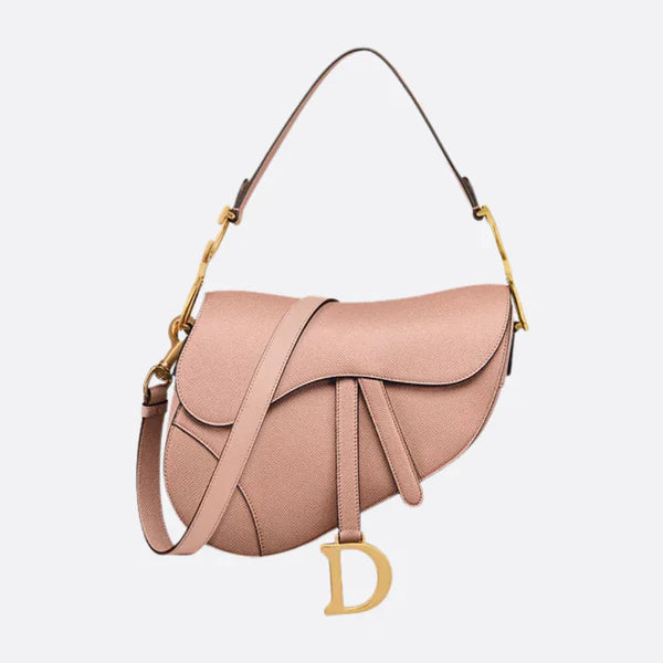 Dior – Bolso Mini Saddle en satén color rosa pálido