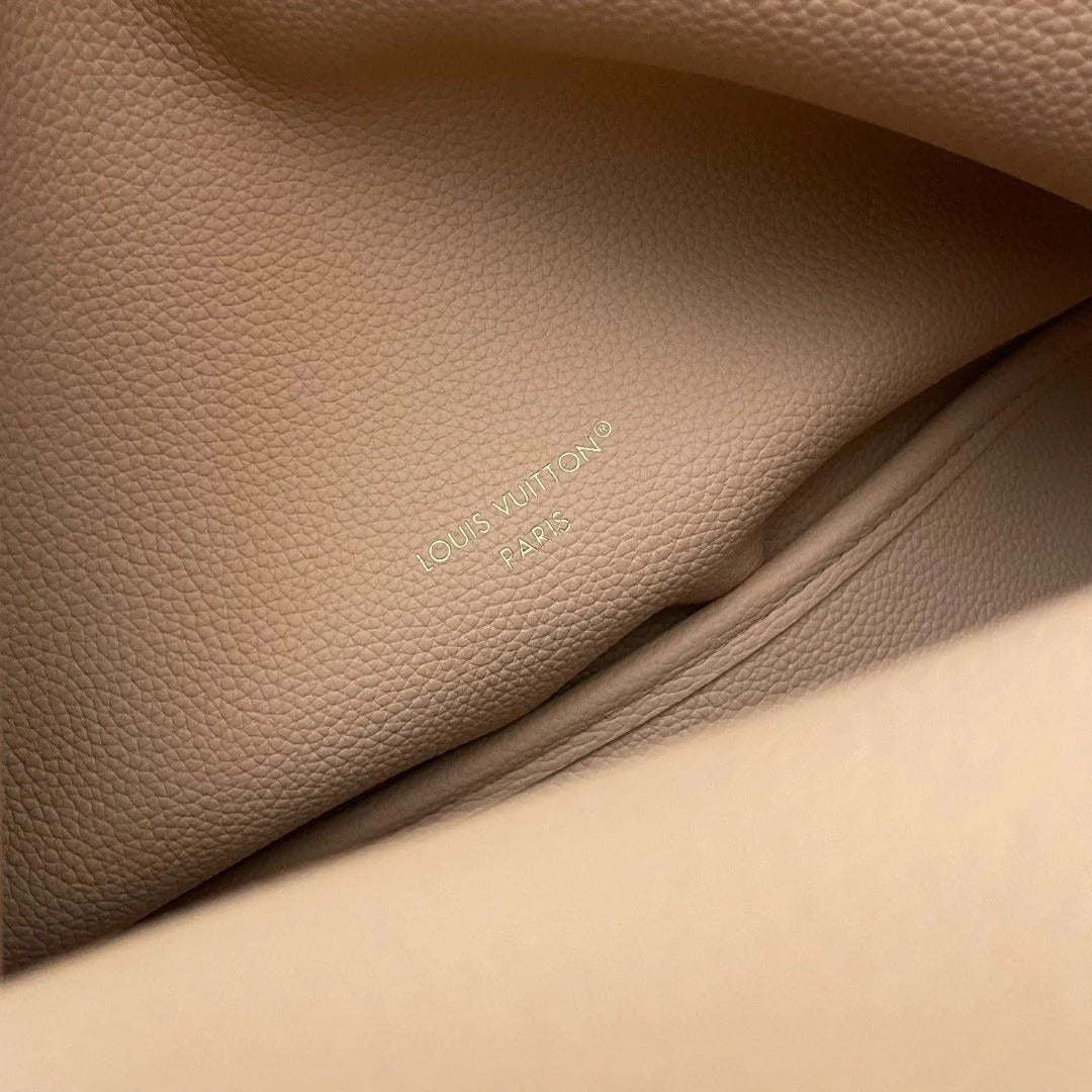 Louis Vuitton – Bolso Neverfull Inside Out MM