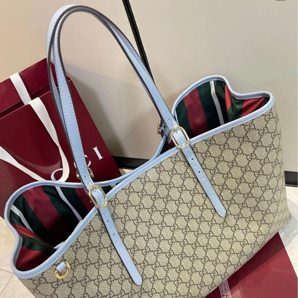 Gucci – Bolso shopper grande con emblema GG
